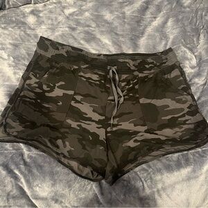 Camo Women's Shorts